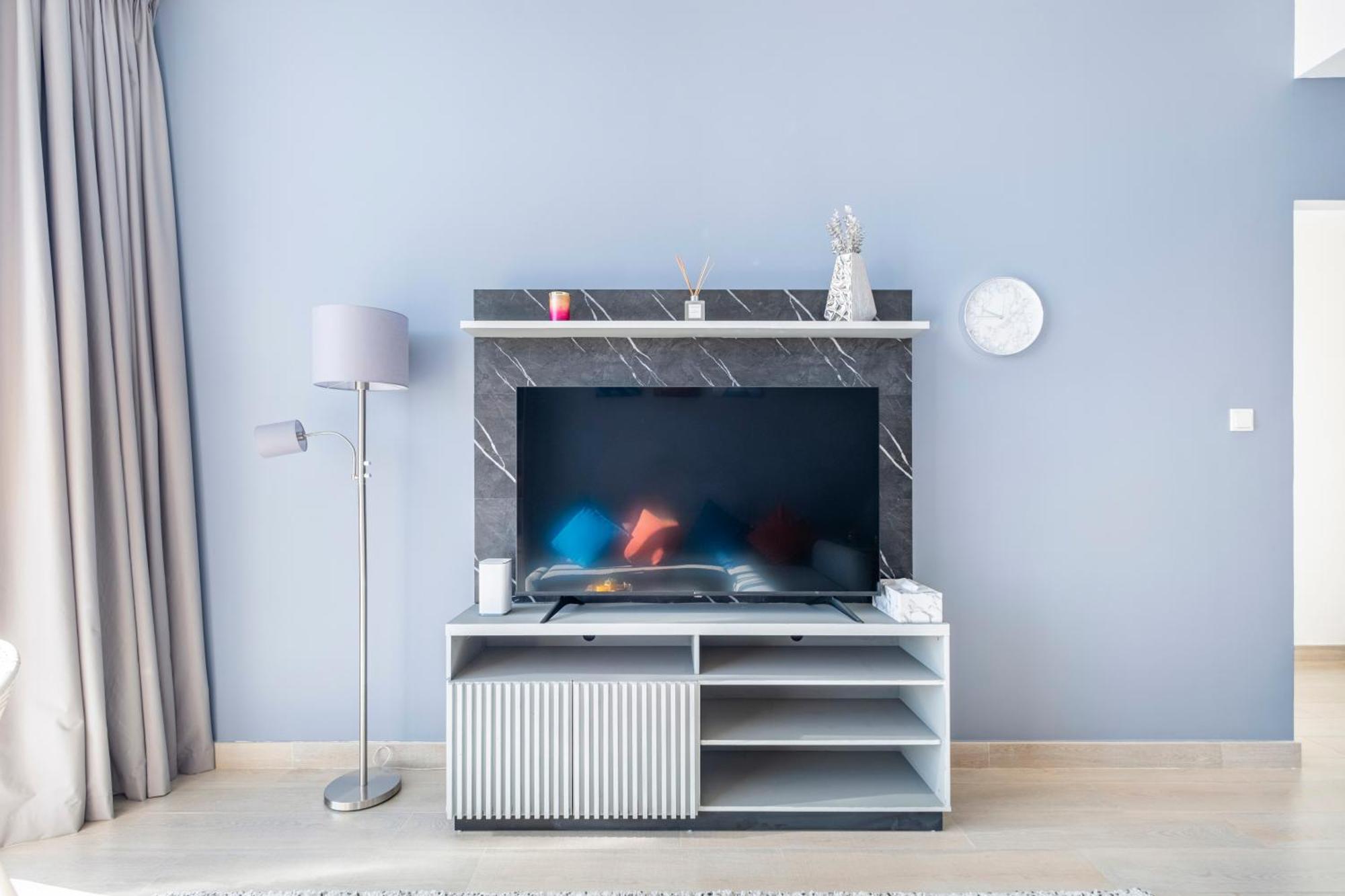Appartement Dreamland 1br For 4, King Bed, Pool, Sauna, Gym, Free Parking